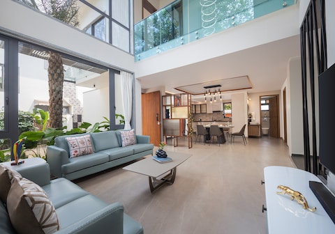 Elivaas Cloud 7 - 4BHK Entire Villa with Pvt. Pool @ Vagator