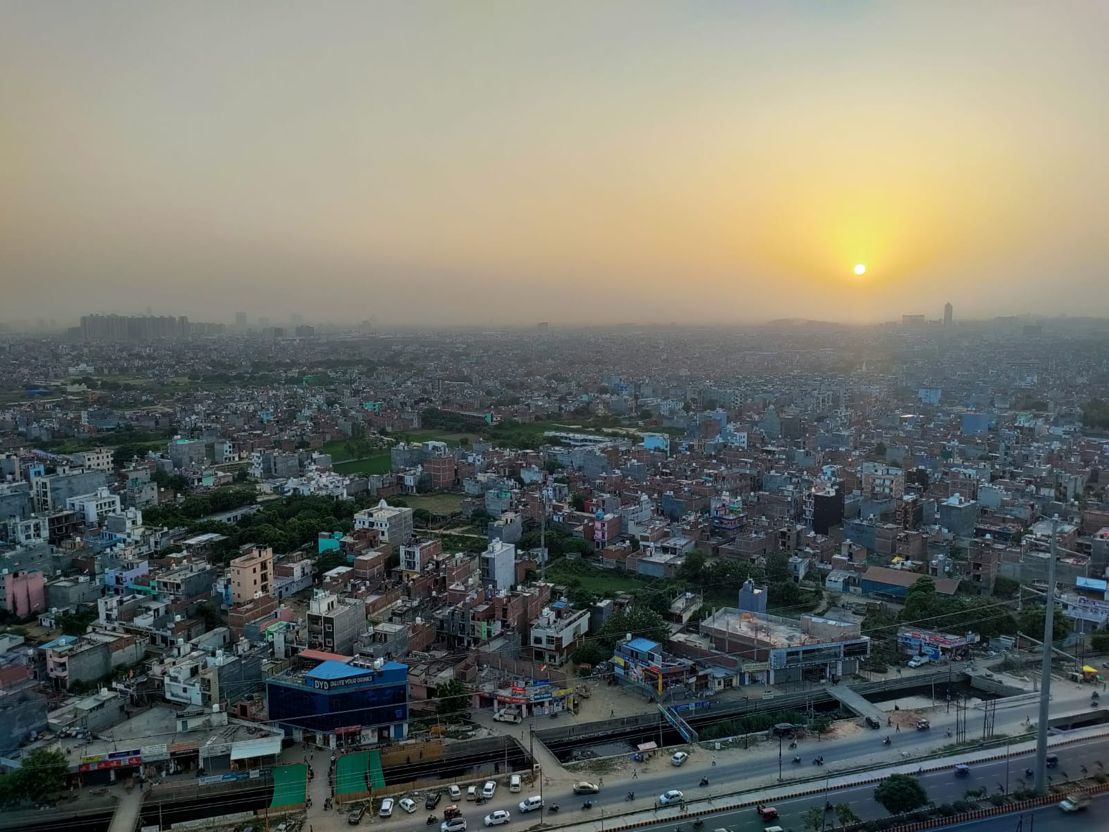 Twilight 1BHK private luxury suite in Gaur city - Tap to explore photos