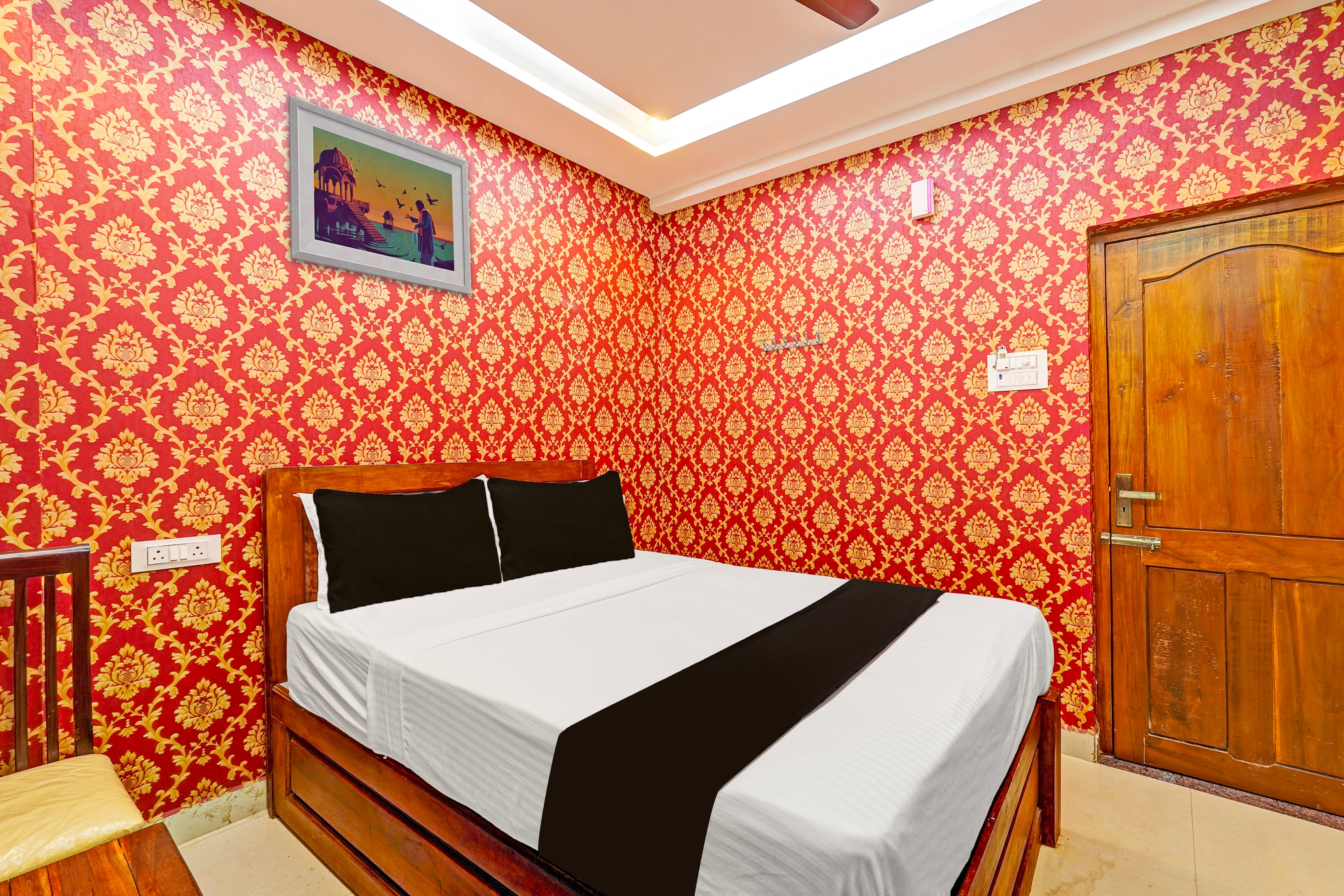 Super Hotel O Eswar Residency - Tap to explore photos