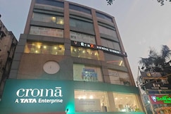 Hotel O Premium 12th Night, Kolkata