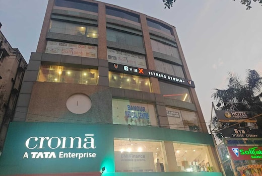 Hotel O Premium 12th Night