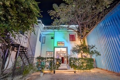 Hotel Sarvwaya inn, Saket, Delhi