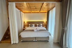 Bluetail Nest: River View, Mukteshwar