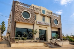  HOTEL MEHARS, Pathankot