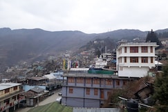 Norgay Guest House