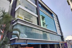 POP 84353H Hotel Himalayan, Rishikesh