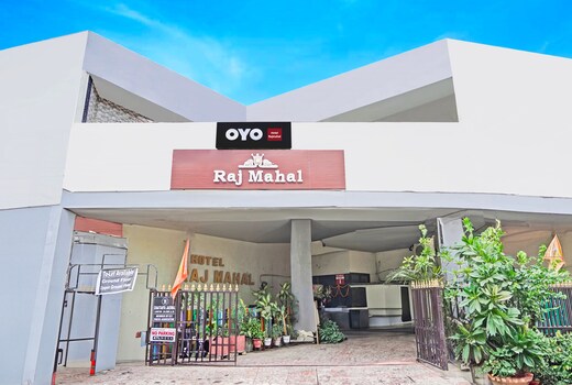 Hotel O Raj Mahal