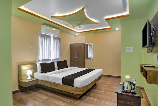 SPOT ON Hotel Blue Diamond Inn