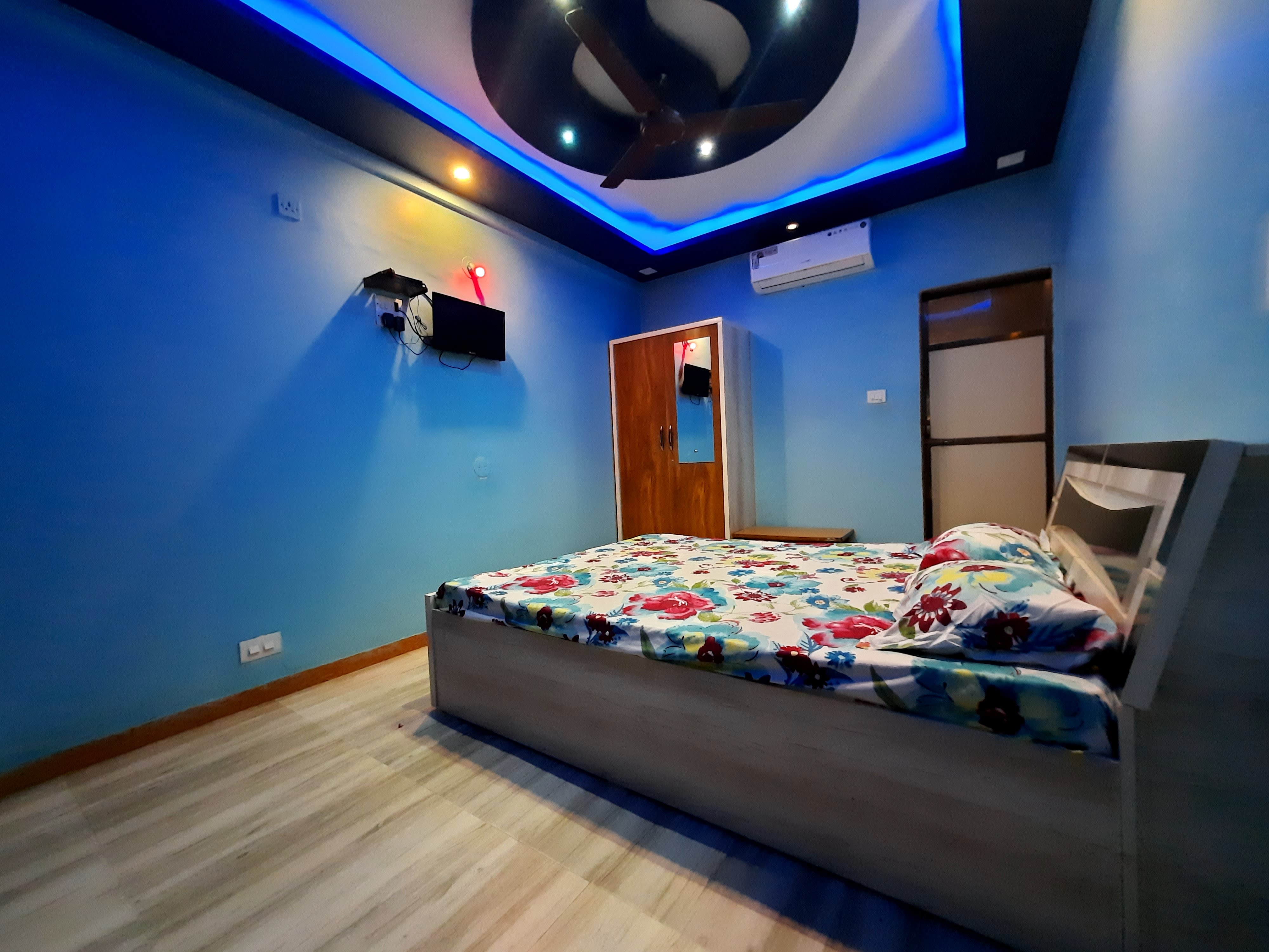 khobrekars beach homestay devbag
