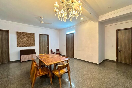 3 BHK entire villa for house parties in sec 38 ggn