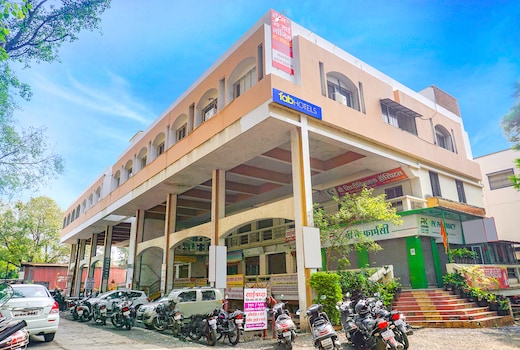 FabHotel Om Sai - Nr. Nashik Railway Station