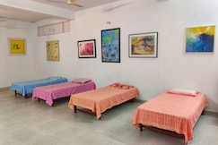 Niv Residency, Delhi