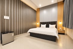 Hotel Akash, Faridabad