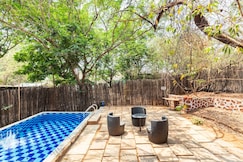 Lakeside Boheme Inn | Rooms & Tents