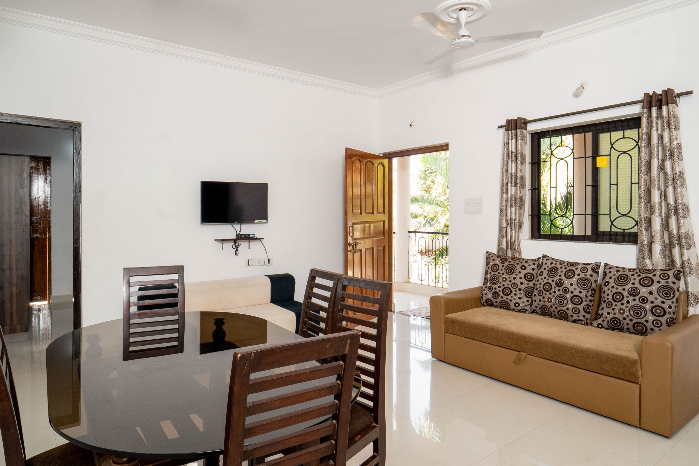 esha apartment - Tap to explore photos