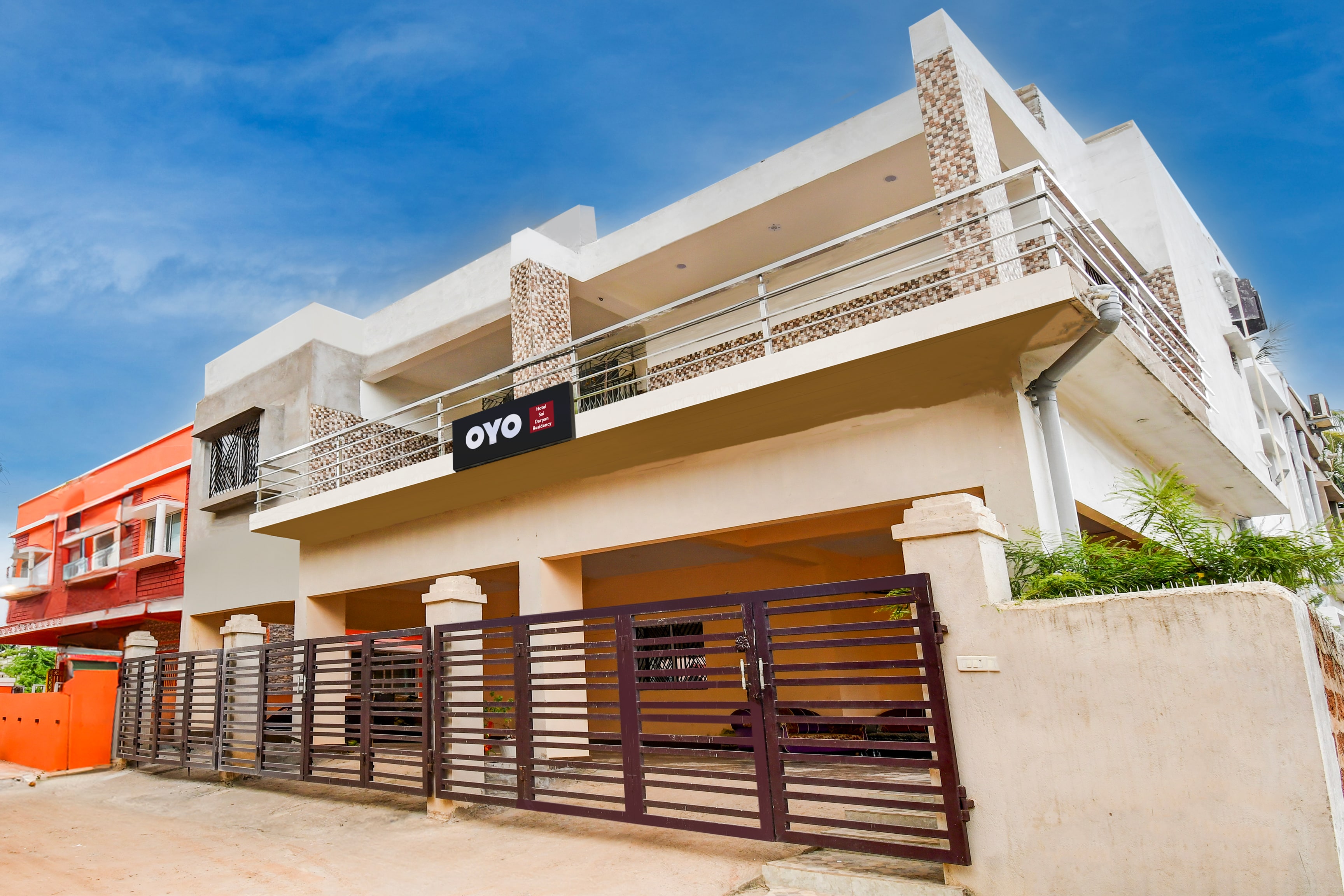 Hotel O SAI DARPAN RESIDENCY - Tap to explore photos