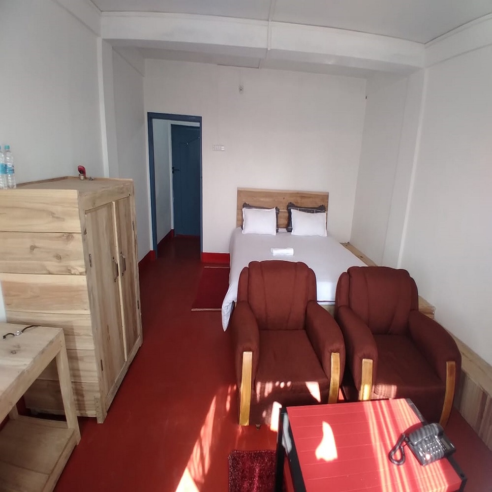 Travellers Point BNB Elephant Fall - Tap to explore photos