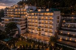 Peaks And Pines Resort, Lansdowne