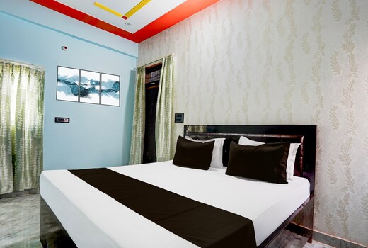 Hotel O J.k Hotel and resturant