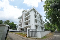 BIGE HOMES, Thekkady