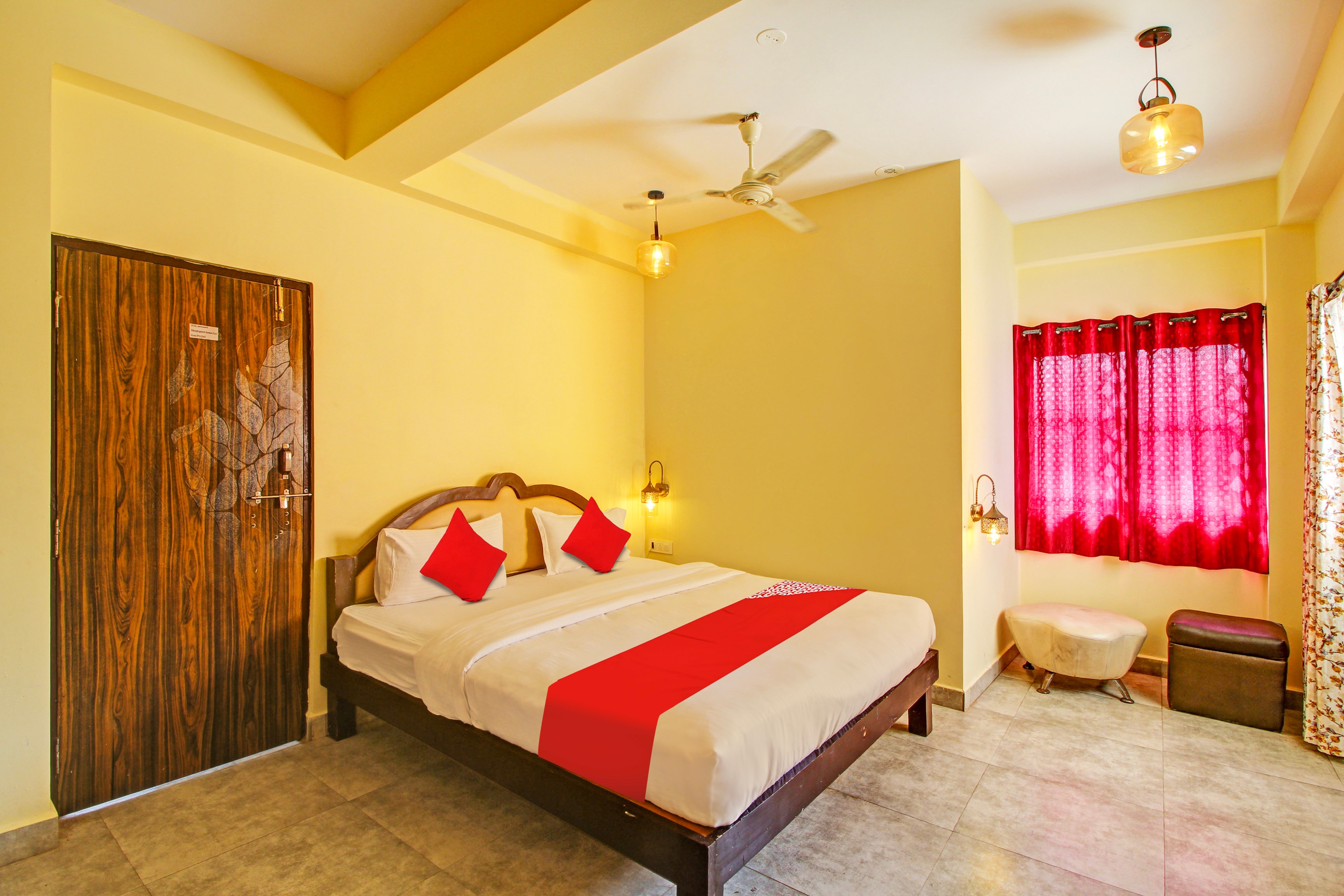 Hotel O Shruti Guest House - Tap to explore photos