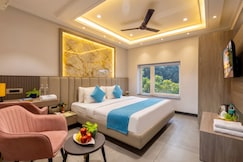 Hotel Vintage Villas-Near Fortis Shalimar Bagh, Delhi