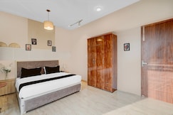 Hotel O Moksh, Noida