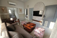 Heartstrings Milestones Luxe Stay by Jabula, Dehradun