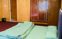King Room with Garden View