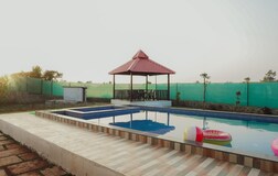 Swimming Pool 1
