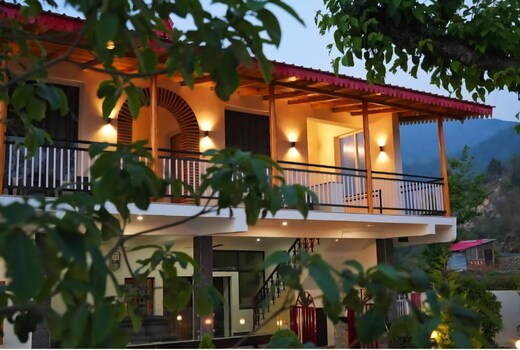 Jaavi Homestay Bajoon