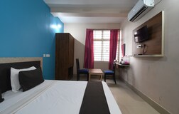 D/bed dlx ac rooms