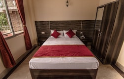 STANDARD. DOUBLE ROOM