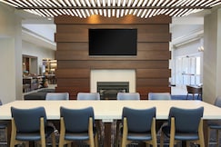 Hilton Garden Inn Melville, Long Island