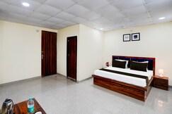 Hotel O Crystal Inn, Ghaziabad