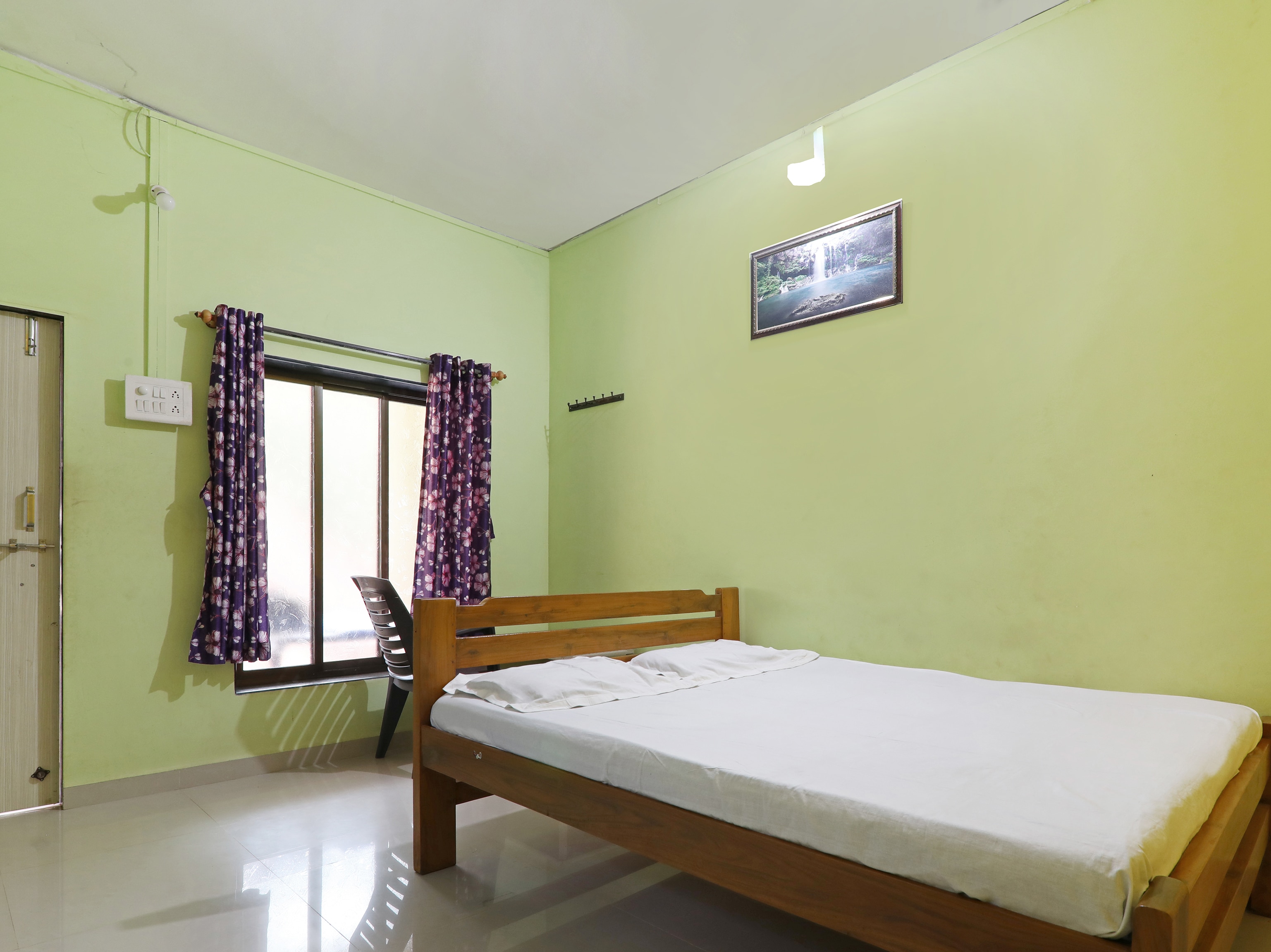 Lokegaonkar's Homestay | Rooms & Caretaker - Tap to explore photos