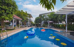 Swimming Pool 1