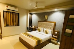 Hotel Double Crown, Mumbai