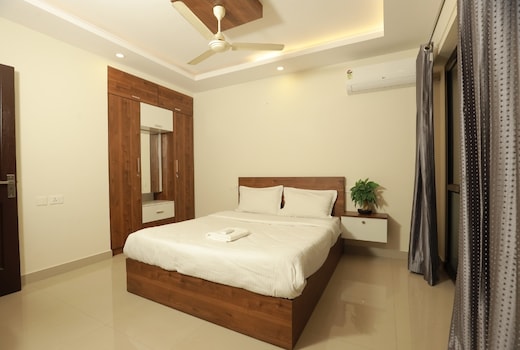 PLATINUM AIRPORT TOWN HOUSE