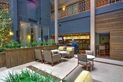 Embassy Suites Denver Stapleton, Denver