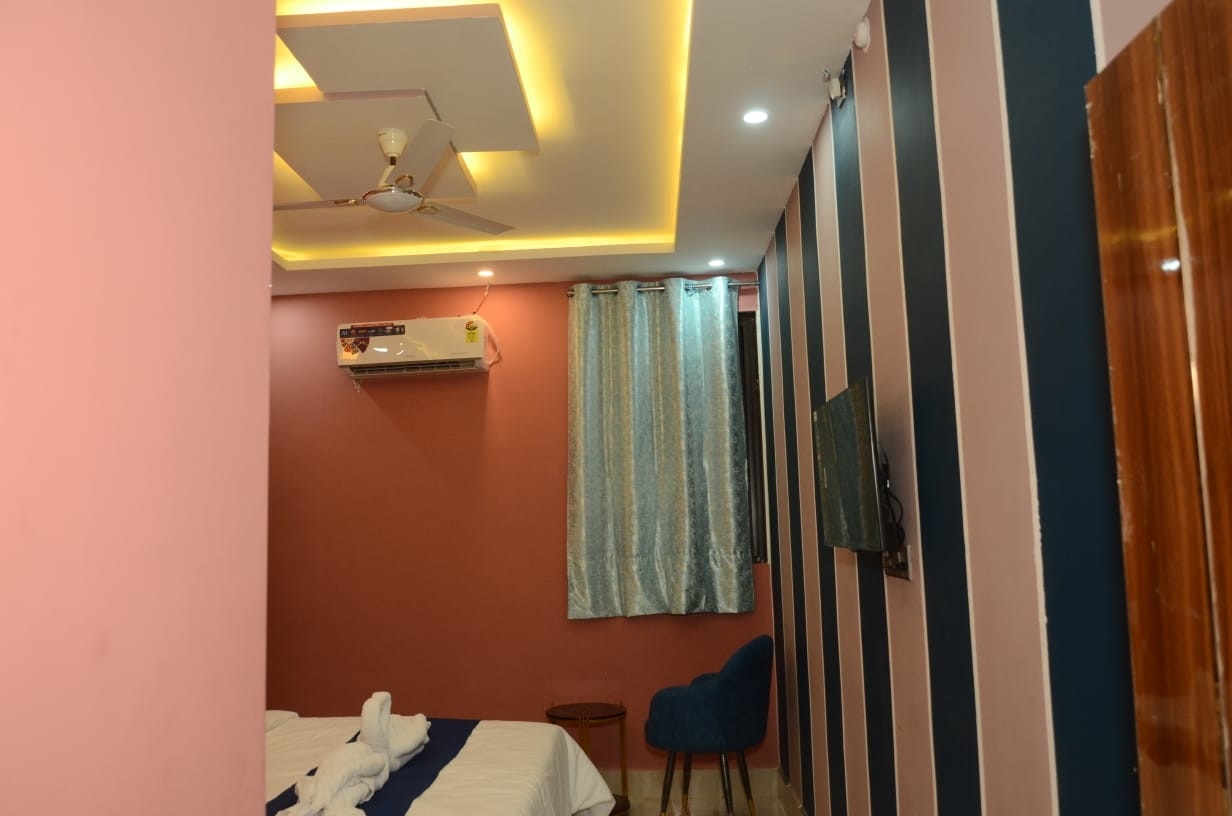 JDR HQ BOUTIQUE HOTEL - Tap to explore photos