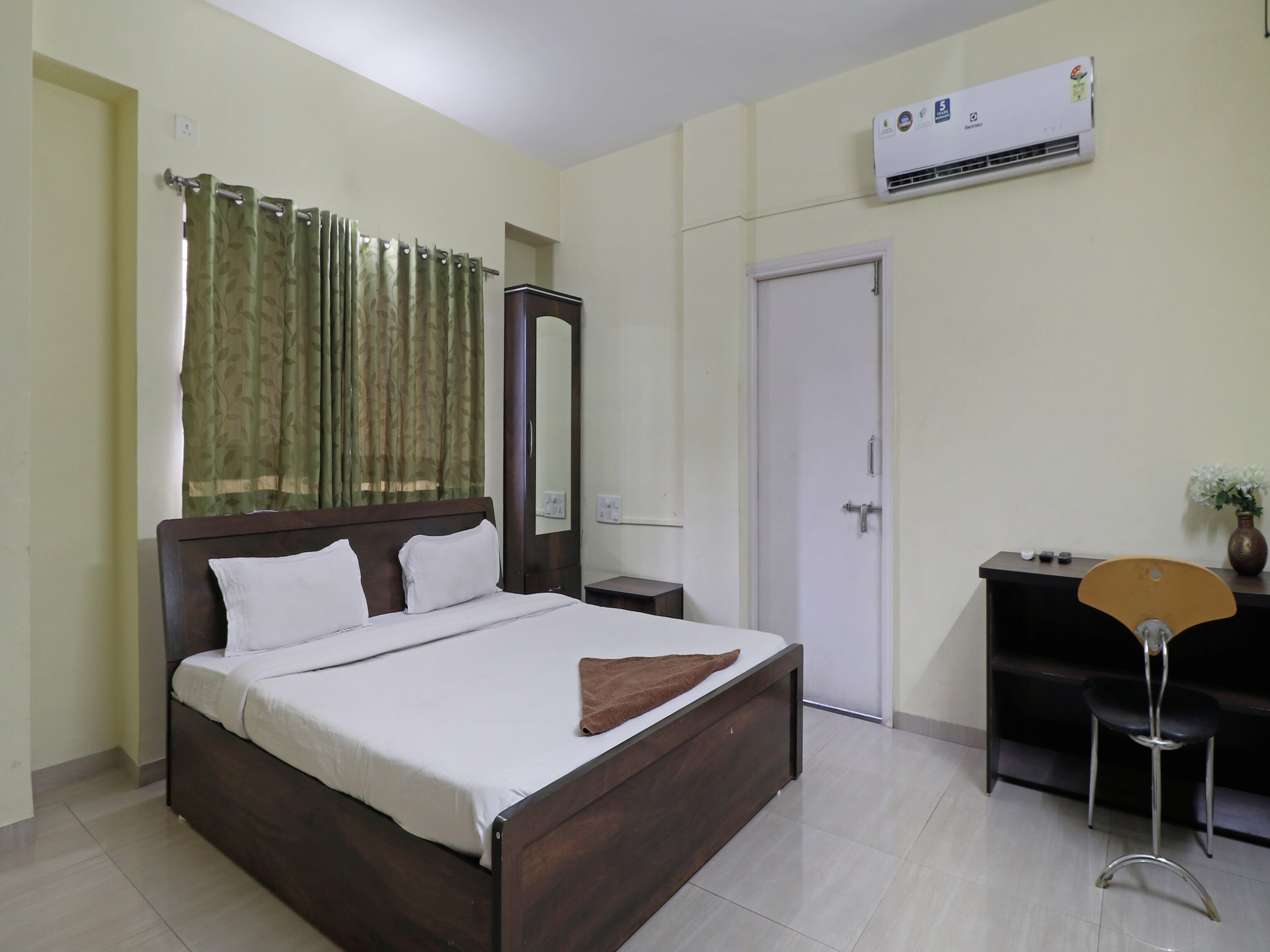 Amigo Hospitality Services Aundh Pune Apartment Price Address