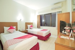 Capital O Galaxy Inn, Bandung