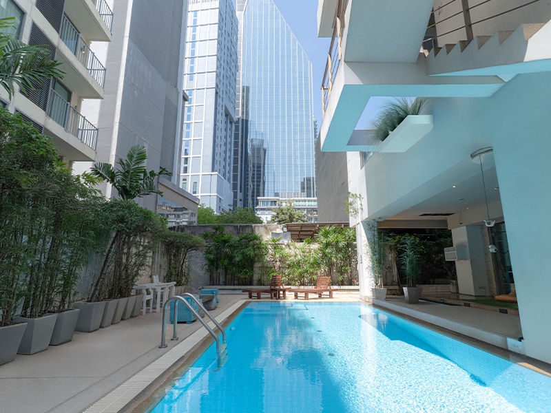 Journeyhub Sukhumvit Bangkok 26 - Tap to explore photos