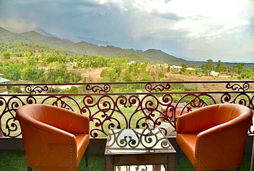 Jai Hotel and Restaurant