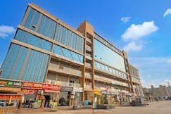 HOTEL LEE PARAMOUNT, Ahmedabad