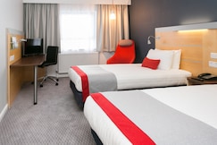 Holiday Inn Express ANTRIM - M2, JCT.1, Belfast