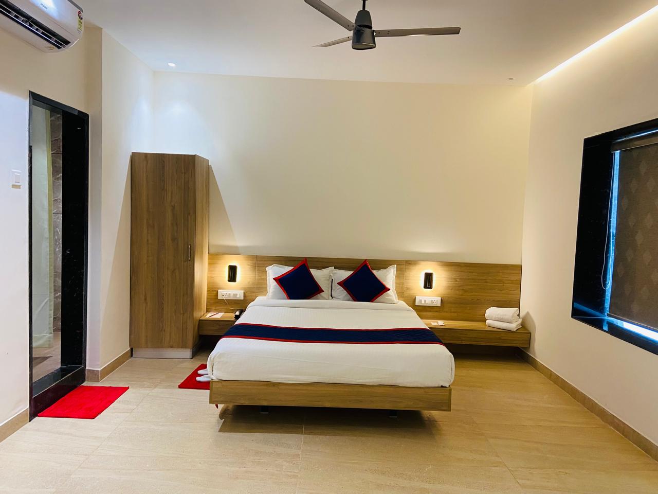 Zip By Spree Hotels Neelam Nakshatra - Tap to explore photos