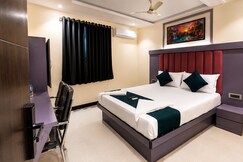 Hotel Taj Palace Near Mumbai Airport, Mumbai