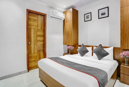 Super Capital O Hotel Moody Inn